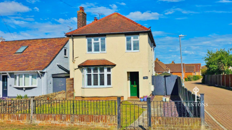 Elm Tree Avenue, Frinton-on-Sea