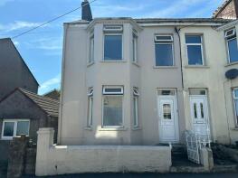 44, Waterloo Road, Hakin, Milford Haven SA73 3PD