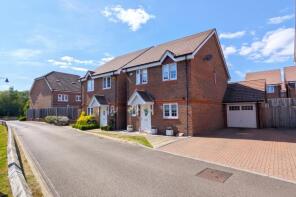 13, Ayrshire Crescent, Woking GU21 2FQ