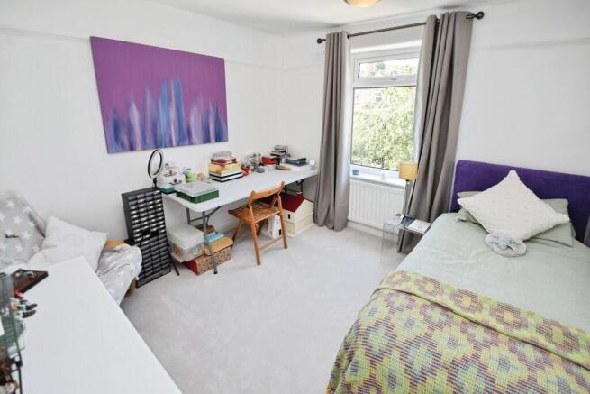 3 bed Terraced for sale Image 12