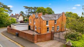 3, Driffold, Sutton Coldfield B73 6HE