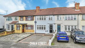7, Woburn Avenue, Hornchurch RM12 4NQ