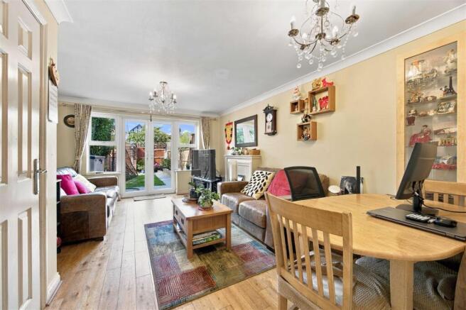 Living/Dining room