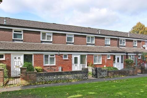 ** UNEXPECTEDLY REAVAILABLE**Munnings Court, Andover, Hampshire, SP10