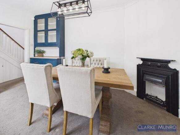 3 bed Semi-Detached for sale Image 6