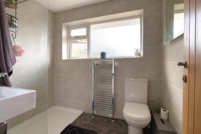 Deane Drive (16)