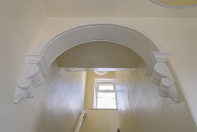 2 bed Terraced for sale Image 7