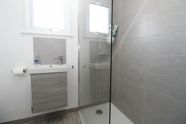 Family Shower Room