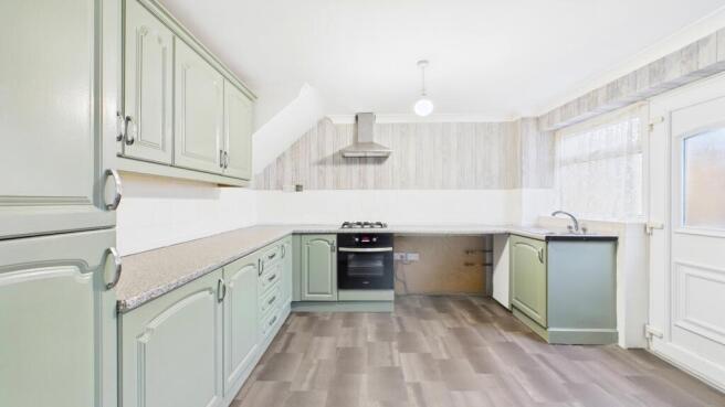 CAM02351G0-PR0090-STILL016