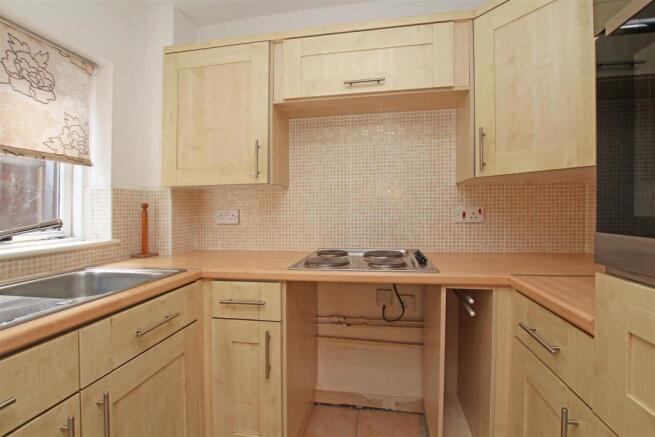 45HC - Kitchen 1.jpg