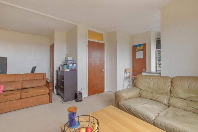 28 Blake House - ...