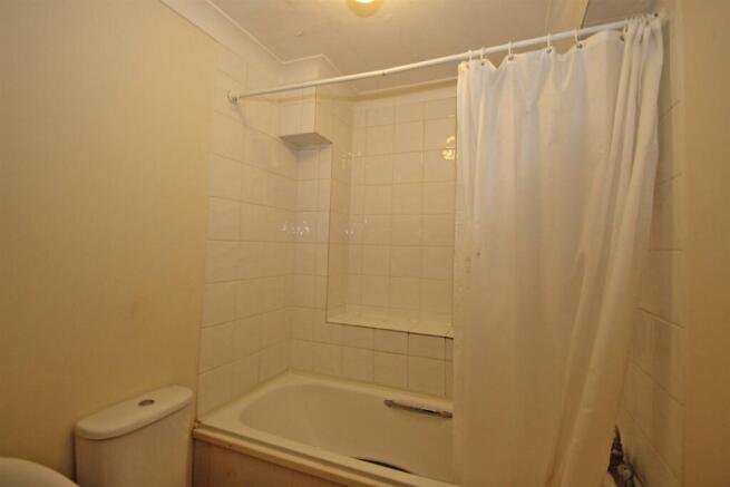 Bathroom.jpg