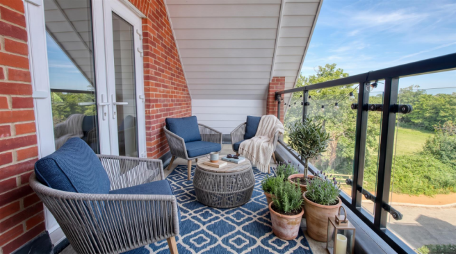 Staged Balcony Image