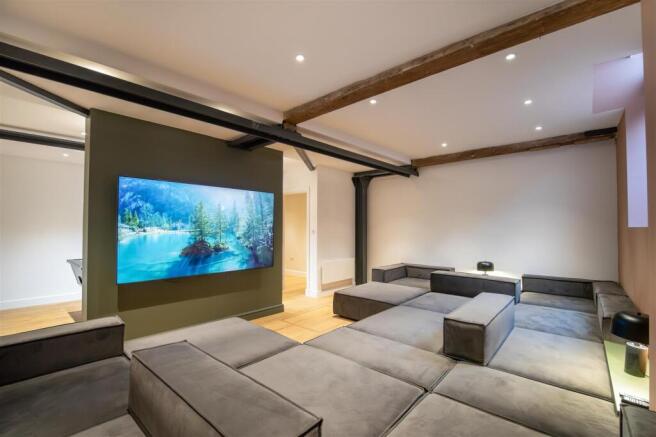 F2 - Games room Landscape-3