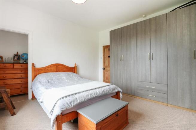 Bed1.2.jpg