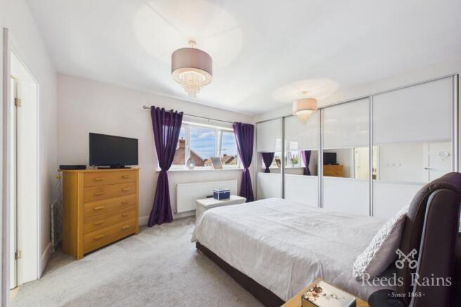 3 bed Detached for sale Image 7