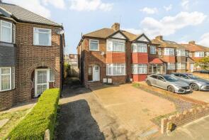 44b, Torrington Drive, Harrow HA2 8NF