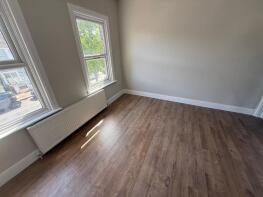 First Floor Flat, 79, Queens Road, Southall UB2 5AZ