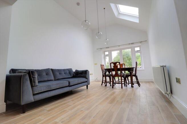 Open Plan Sitt...