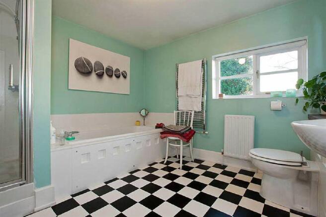 Photo 10