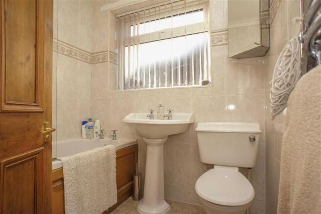 HOUSE BATHROOM