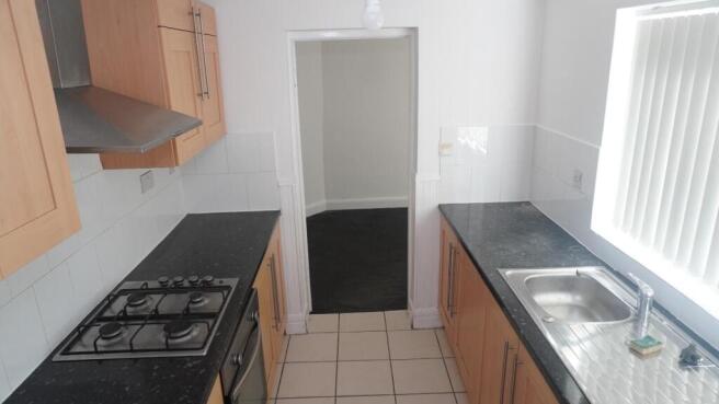 Semi-Detached for sale Image 8