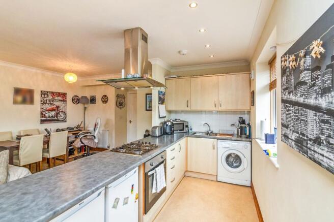 Lounge/Kitchen