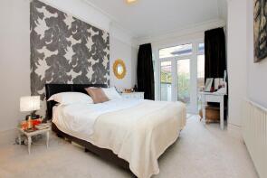 First Floor Flat, 86, Fordhook Avenue, London W5 3LR