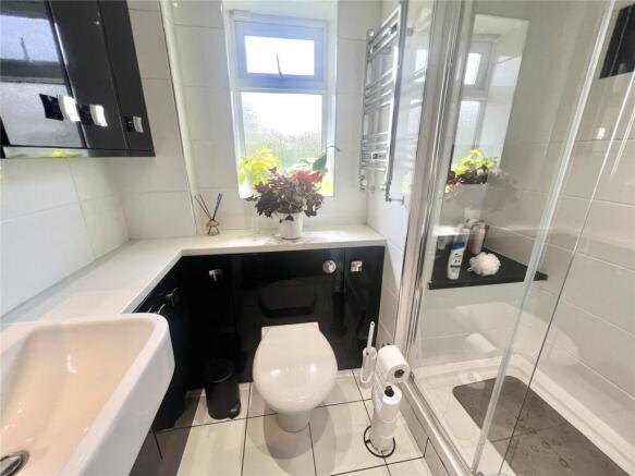 3 bed Bungalow for sale Image 12