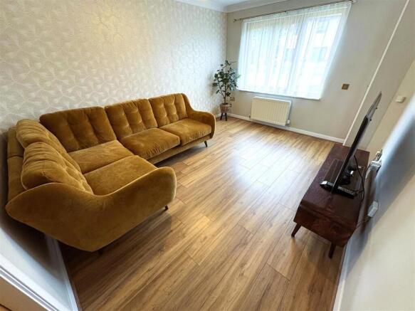 Lounge.jpg