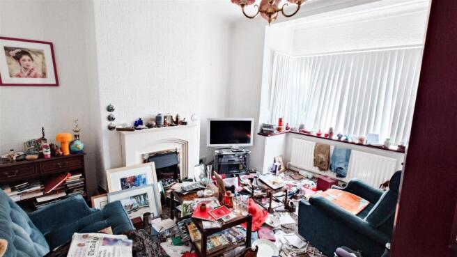 3 bed Semi-Detached for sale Image 4