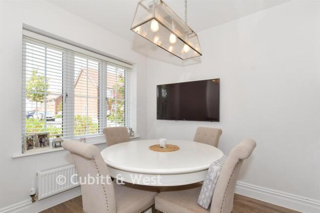 House in Horsham, Rudgwick - View 4