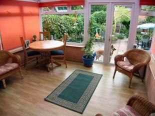 DINING ROOM/FAMILY ROOM 11'4 x 8'5