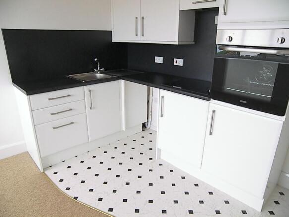 Flat 6 Kitchen