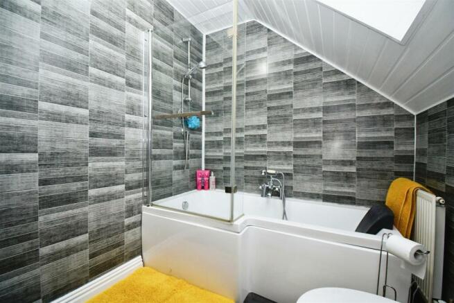 Master en-suite