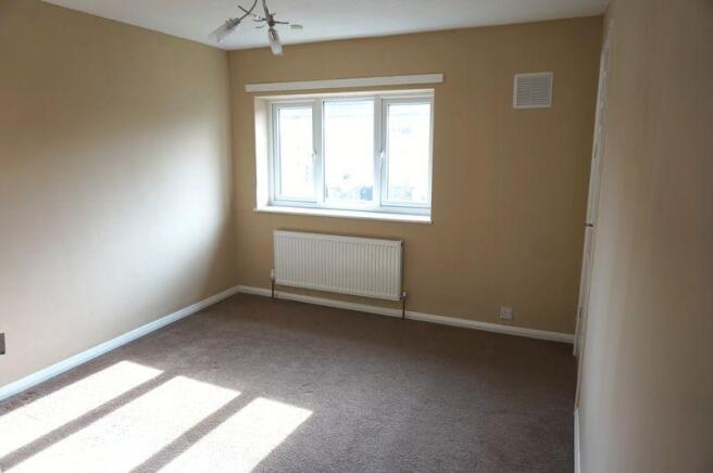 BEDROOM 1 FRONT