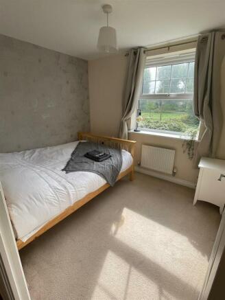 bed2.jpeg
