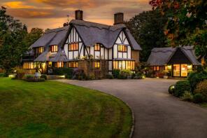 The Thatched House, Garth Road, Letchworth Garden City SG6 3NG