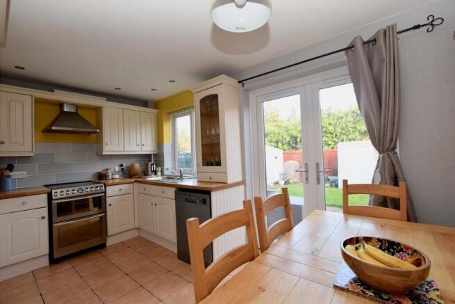 3 bed Detached for sale Image 4