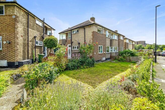 19-a045DSC08223-2 (1)-medium.jpg