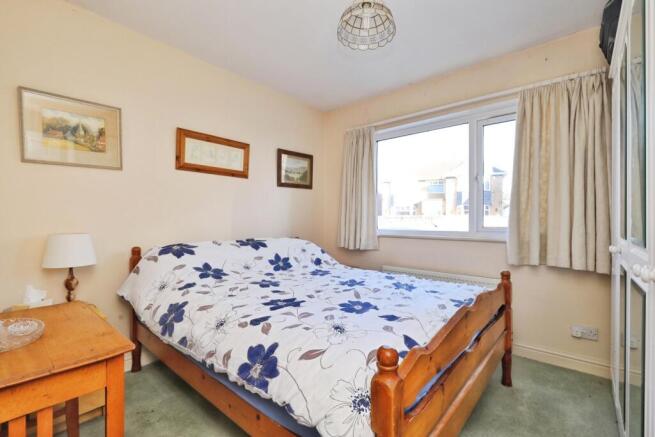3 bed Bungalow for sale Image 8