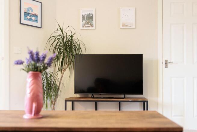 2 bed Town House for sale Image 5