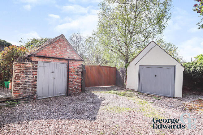 Garage & Shed