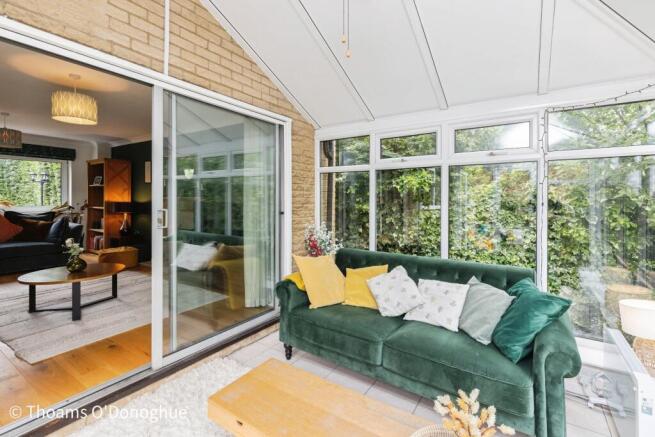 4 bed Detached for sale Image 4