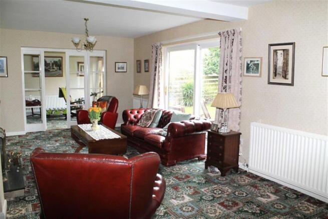 Spacious Lounge