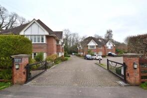 Flat 6, Waters Edge, Reading Road South, Fleet GU52 7SB