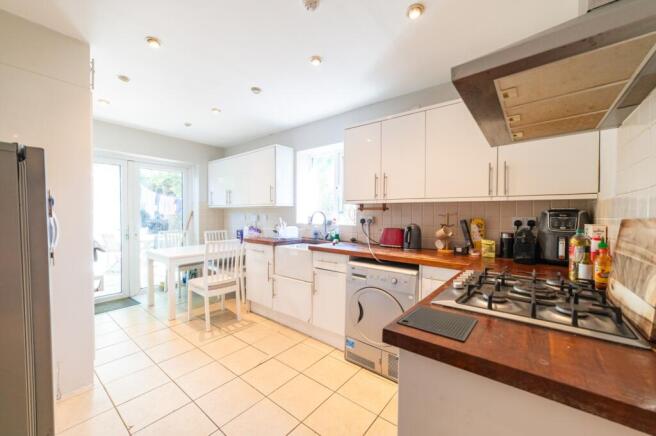 Call 02920 454555 to secure your viewing_1