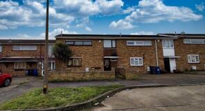 12, Armstrong Close, Stanford-le-hope SS17 7BX