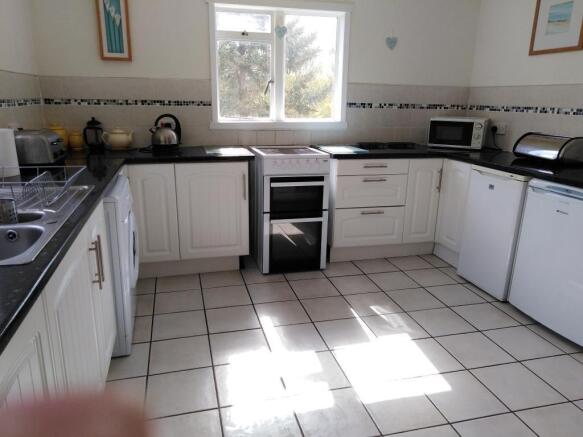 Spacious kitchen