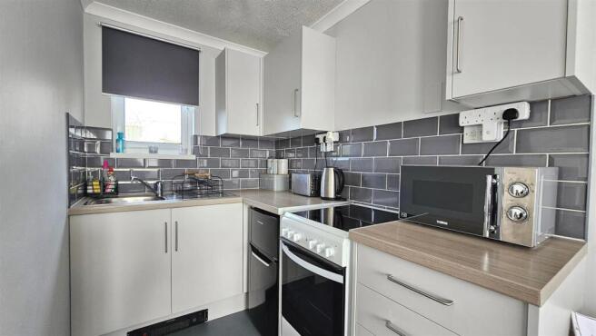 Kitchen photo .jpg